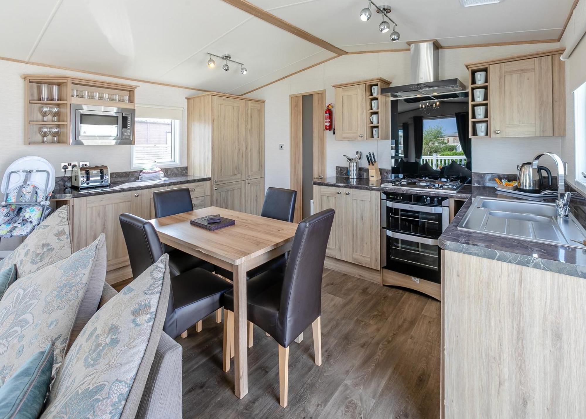 Looe Coastal Retreat Hotel Buitenkant foto
